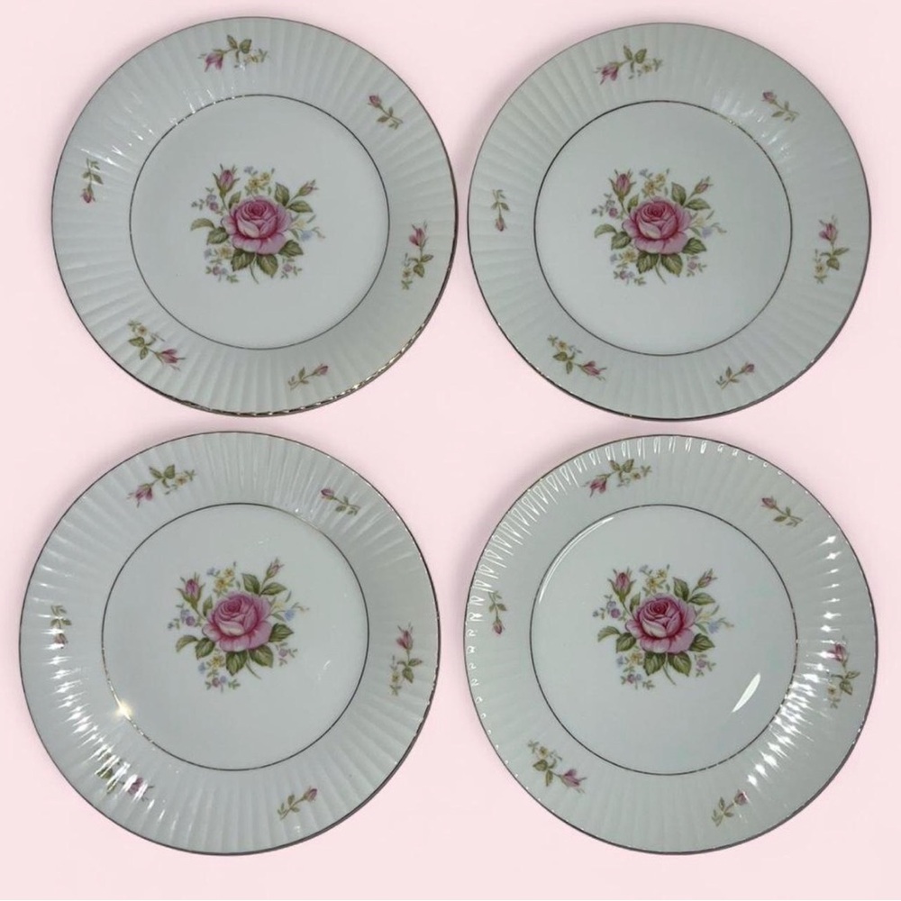 Vintage Grant Crest “Victorian Rose” Salad Plates - Set of 4